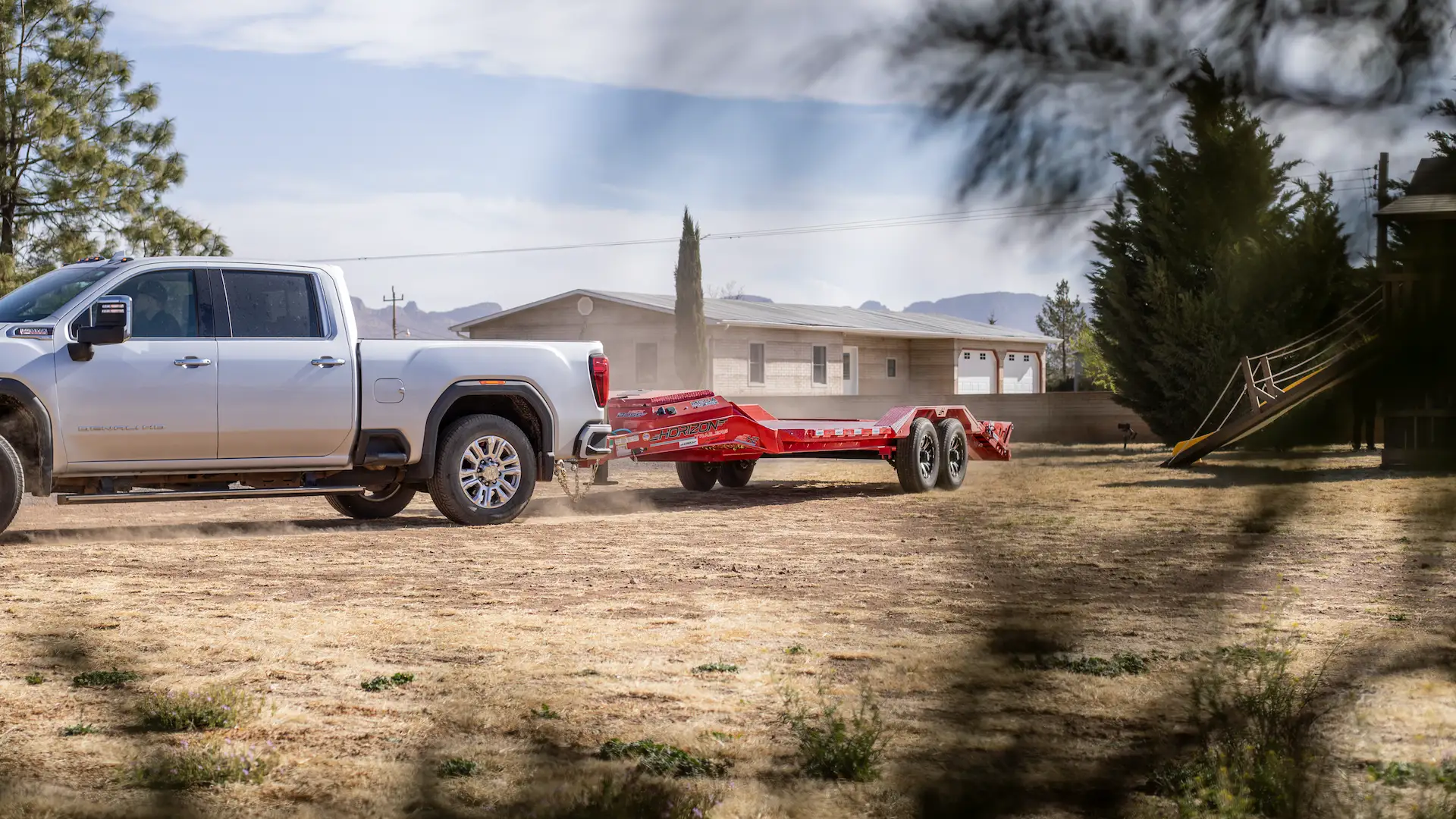 horizon trailers img